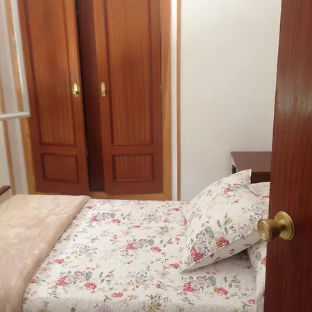 בית כפרי La Corrada *